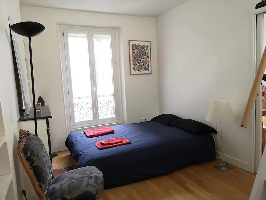 Apartment Charmant Appartement Parisien 2 Pieces