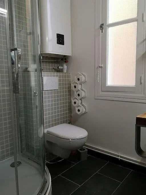 Charmant Appartement Parisien 2 Pieces France